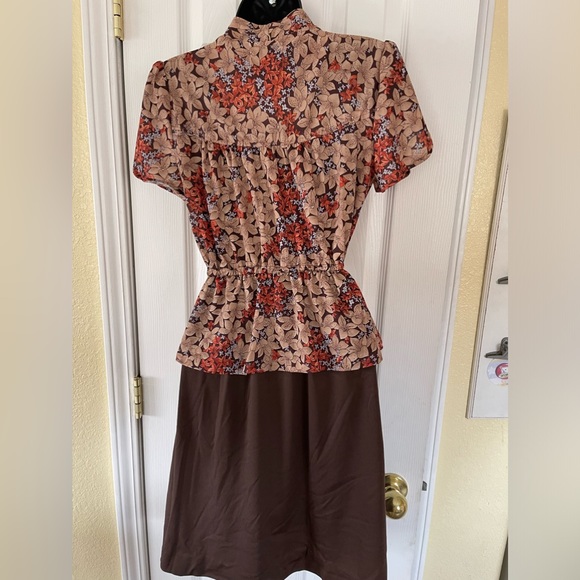 Vintage 80s dress. Great condition. Size Small - Picture 3 of 7